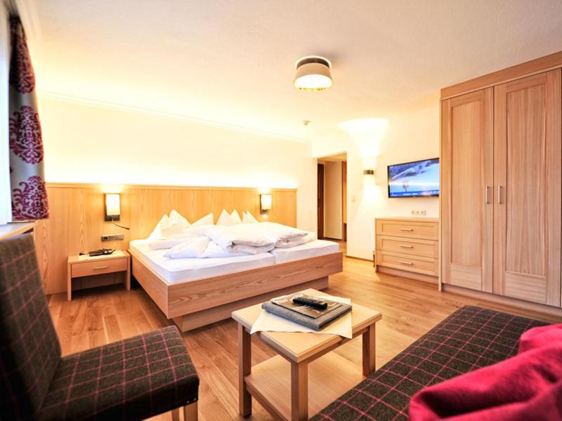 Heart Hotel Arlberg Санкт-Антон-ам-Арльберг Экстерьер фото
