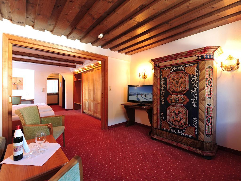 Heart Hotel Arlberg Санкт-Антон-ам-Арльберг Экстерьер фото